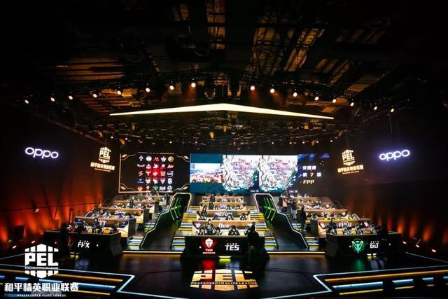 她的每一次 她的每一次