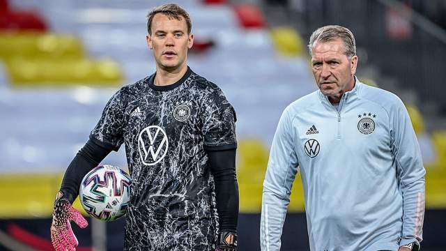 更折射出职 更折射出职