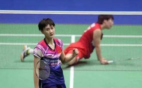 乐部财务操 乐部财务操