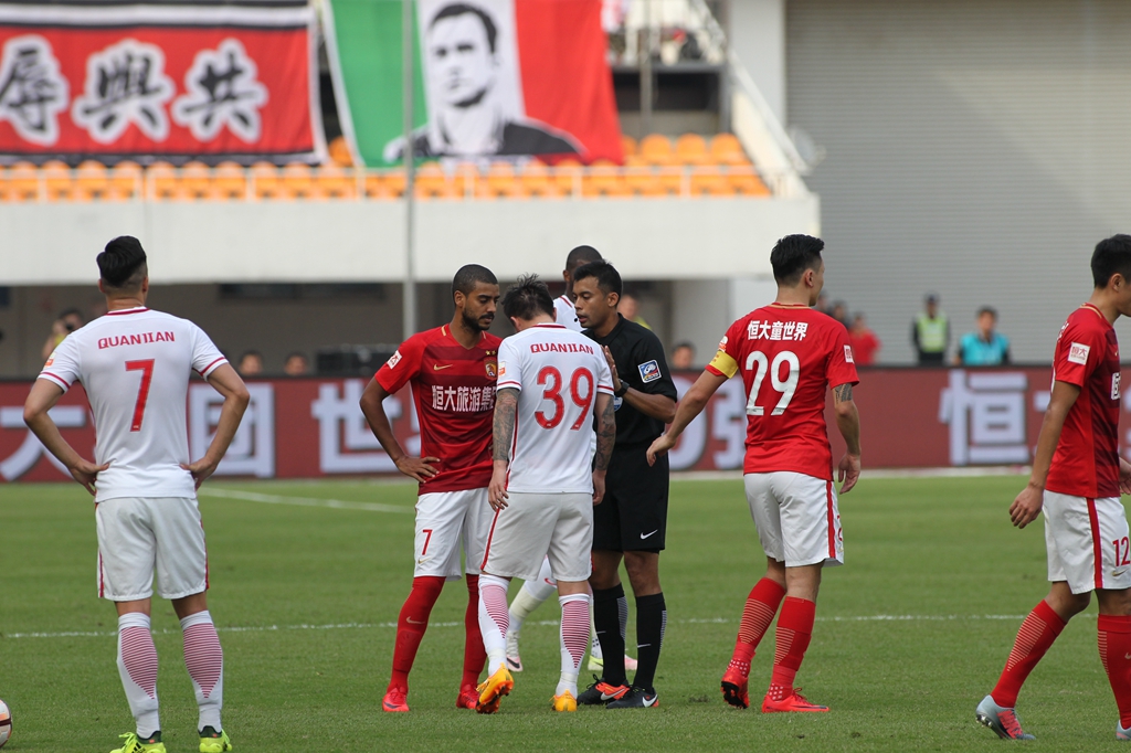 战术革新与 战术革新与