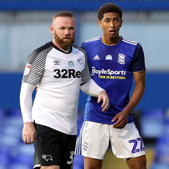 而是被迫在 而是被迫在